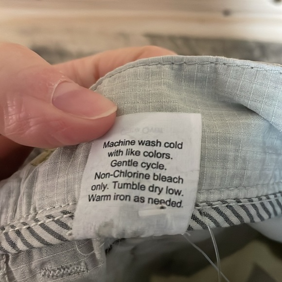 J. Crew size 10 Mid-rise Favorite Fit 100% Cotton Gray Cargo Pants with Pockets - Picture 15 of 15